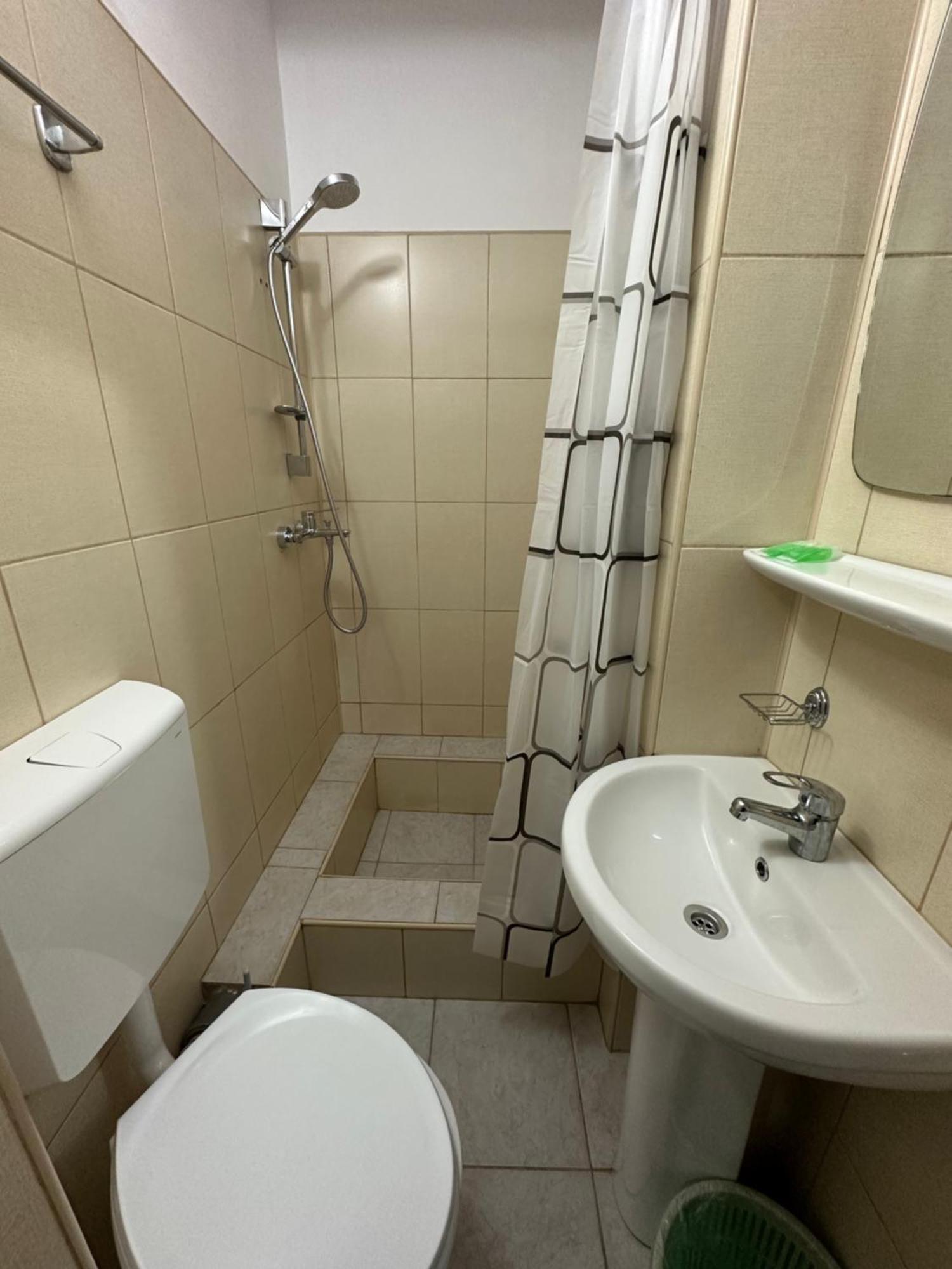Cazare Arges Mall Пітешть Екстер'єр фото